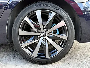 Used 2019 Peugeot 508 GT Line Blue - Interior and Exterior details 10