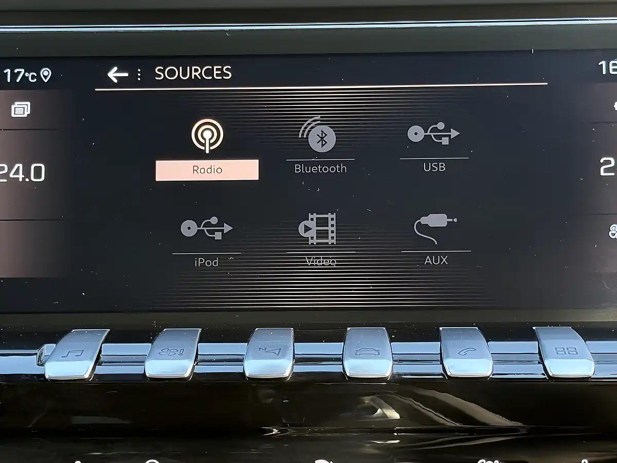 Used 2019 Peugeot 508 GT Line Blue - Interior and Exterior details 19