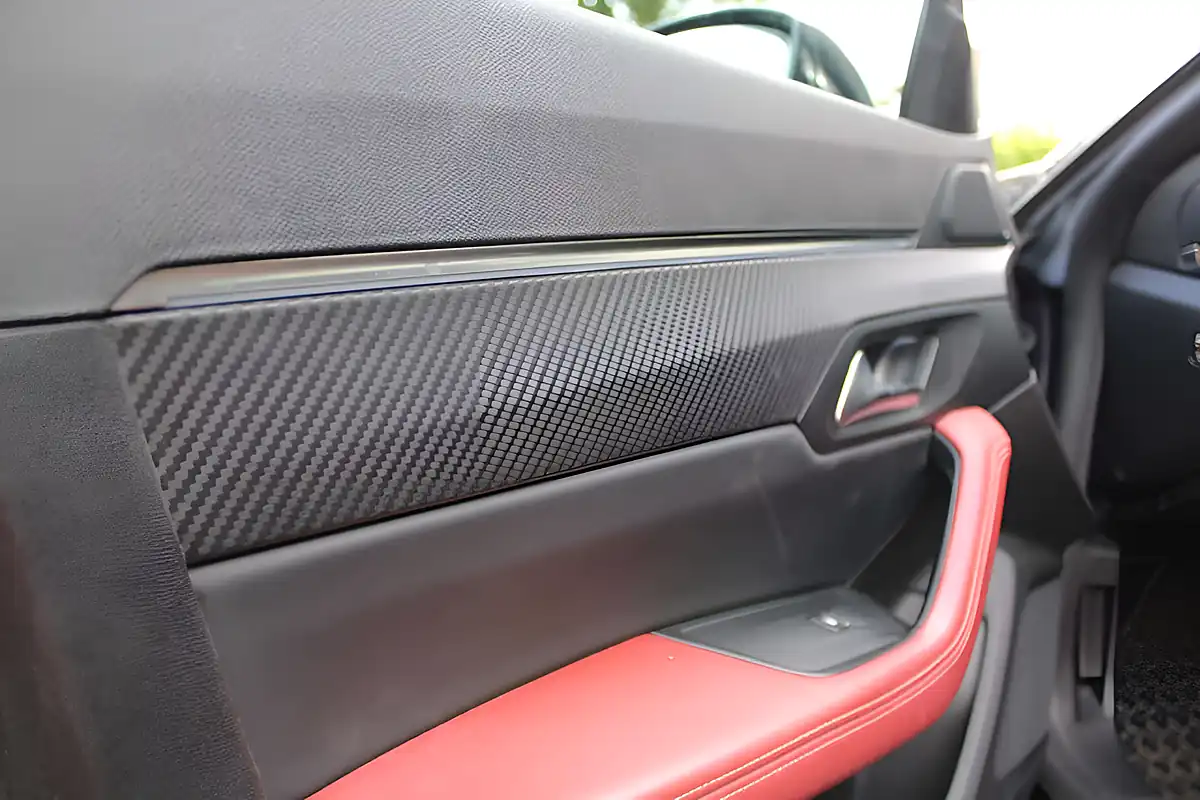 Used 2019 Peugeot 508 GT Line Blue - Interior and Exterior details 16