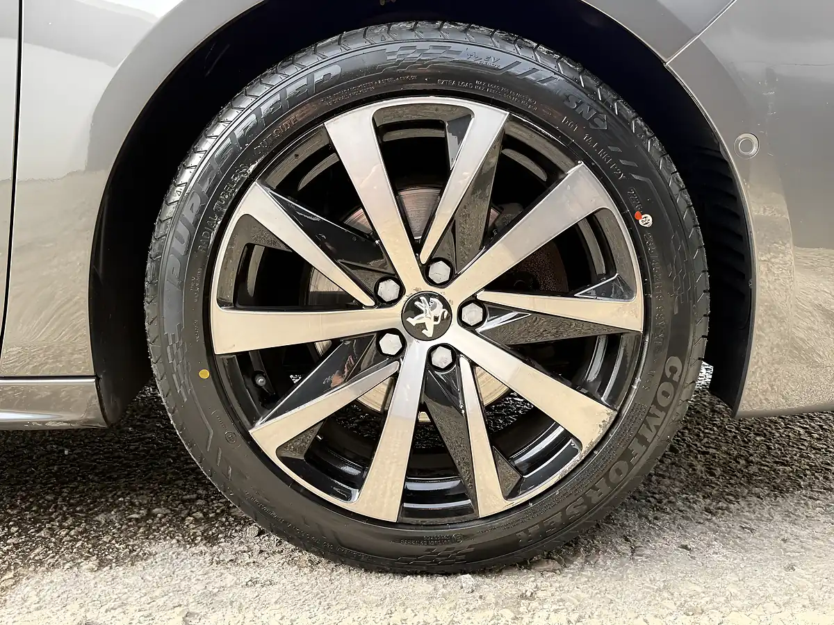 Used 2019 Peugeot 508 Sw GT Line Grey - Interior and Exterior details 10