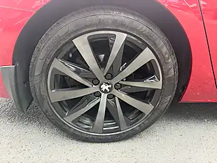 Used 2019 Peugeot 508 Sw GT Line Red - Interior and Exterior details 11