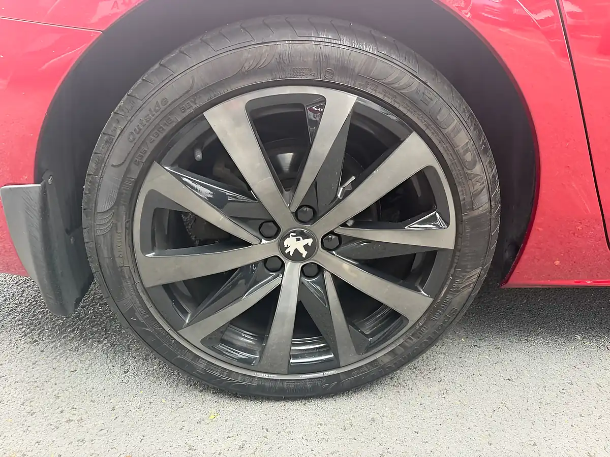 Used 2019 Peugeot 508 Sw GT Line Red - Interior and Exterior details 11