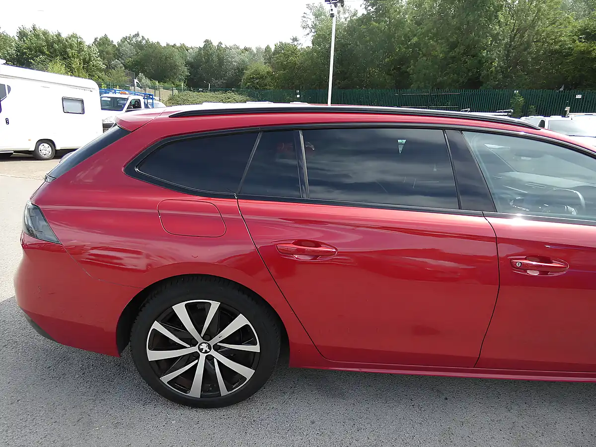 Used 2019 Peugeot 508 Sw GT Line Red - Interior and Exterior details 14