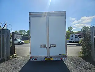 Used 2019 Peugeot Boxer 335 Lwb Low Loader Luton White - Interior and Exterior details 7