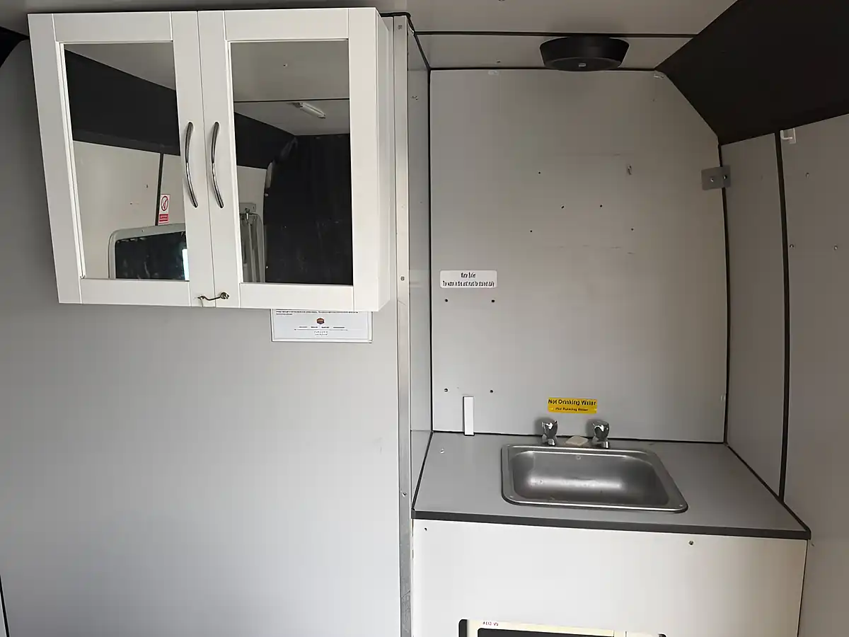 Used 2019 Peugeot Boxer 335 Panel Van White - Interior and Exterior details 14