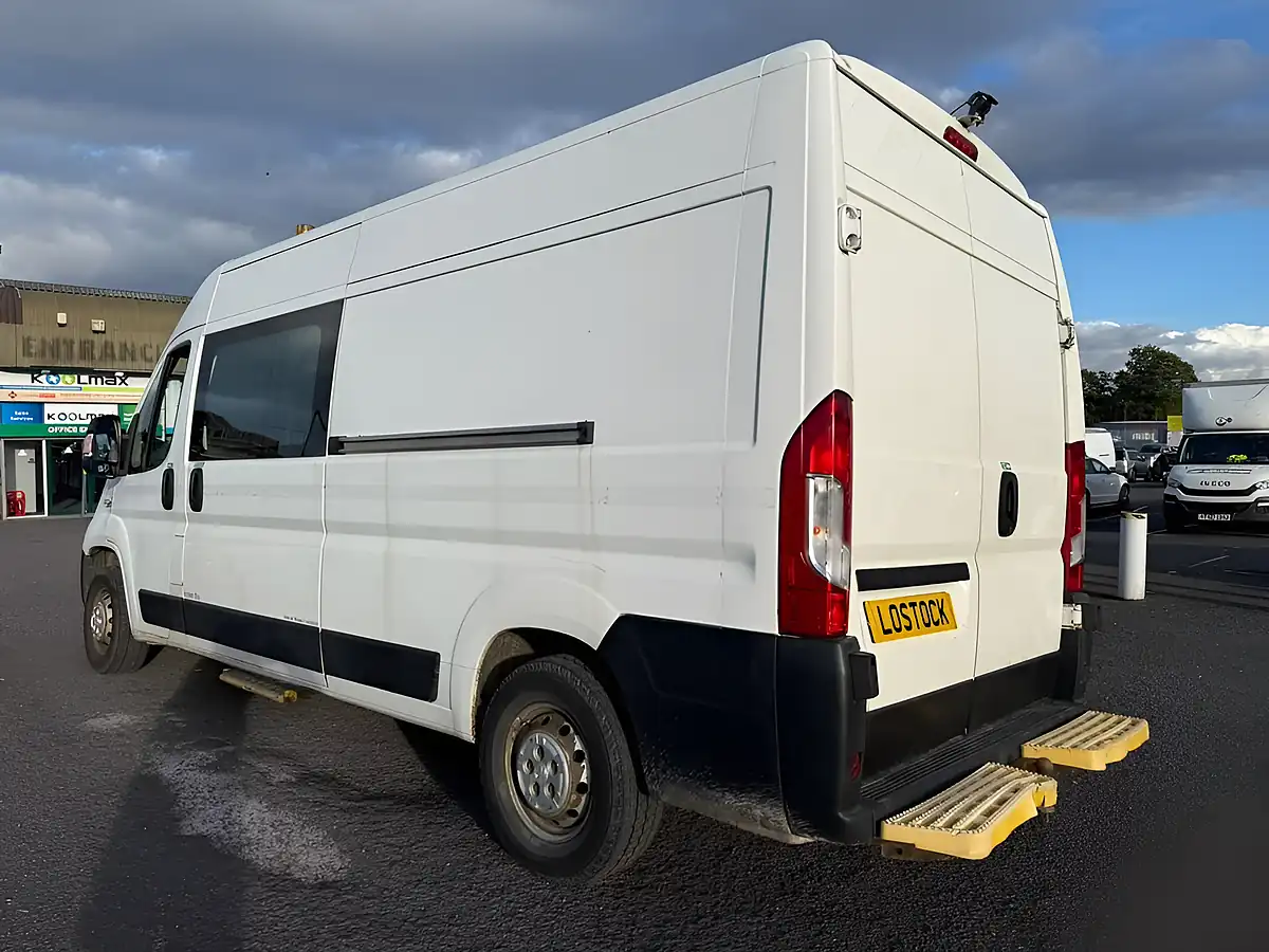 Used 2019 Peugeot Boxer 335 Panel Van White - Interior and Exterior details 19
