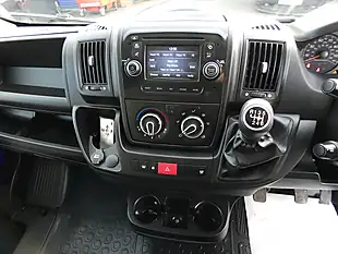 Used 2019 Peugeot Boxer 335 Professional White - Interior and Exterior details 9