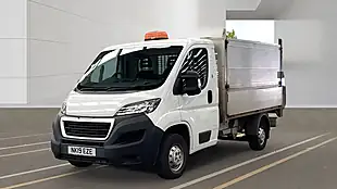 Used 2019 Peugeot Boxer Dropside L2 Tail Lift Plus White - Interior and Exterior details 3