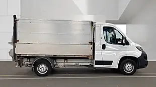Used 2019 Peugeot Boxer Dropside L2 Tail Lift Plus White - Interior and Exterior details 8