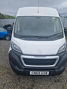 Used 2019 Peugeot Boxer H2 Professional White - Interior and Exterior details 2