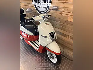 Used 2019 Peugeot Django Orange - Interior and Exterior details 3