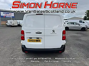 Used 2019 Peugeot Expert 1000 Compact Professional White - Interior and Exterior details 6