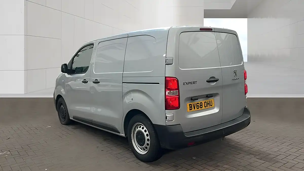 Used 2019 Peugeot Expert Professional Compact Silver - Interior and Exterior details 3