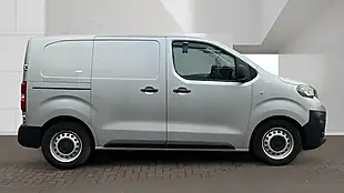 Used 2019 Peugeot Expert Professional Compact Silver - Interior and Exterior details 6