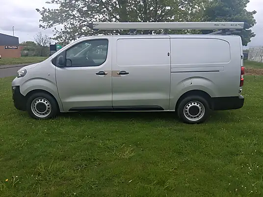 2019 Peugeot Expert 2.0 BlueHDi Professional LWB