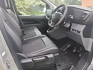 Used 2019 Peugeot Expert Professional Long Panel Van Silver - Interior and Exterior details 13