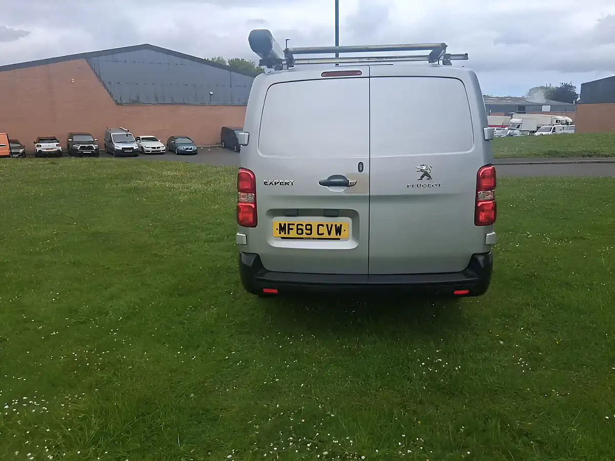 Used 2019 Peugeot Expert Professional Long Panel Van Silver - Interior and Exterior details 3