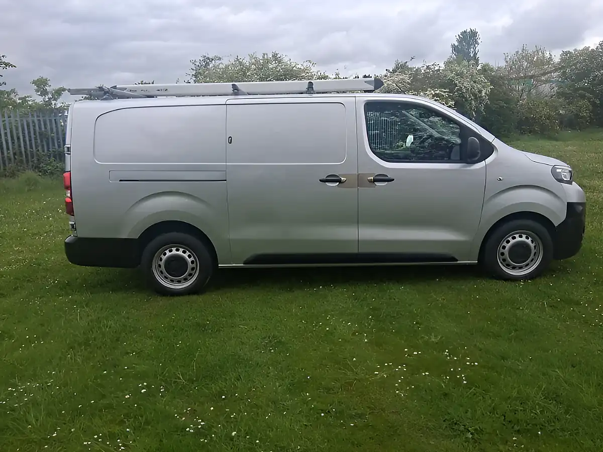 Used 2019 Peugeot Expert Professional Long Panel Van Silver - Interior and Exterior details 5