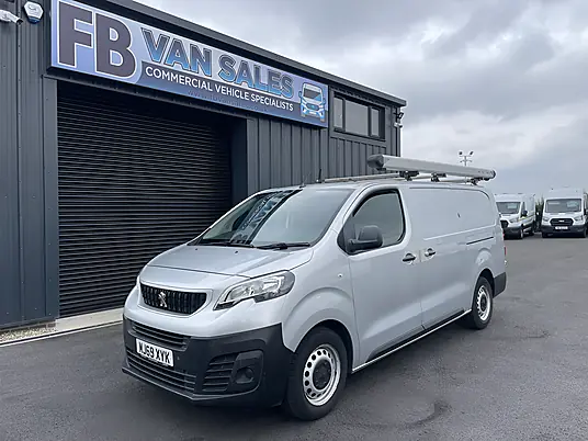 2019 Peugeot Expert Professional LWB BlueHDi