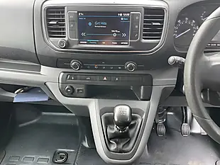 Used 2019 Peugeot Expert Professional Lwb Silver - Interior and Exterior details 10