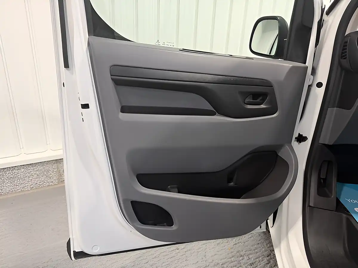 Used 2019 Peugeot Expert Professional Standard Bianca White - Interior and Exterior details 14