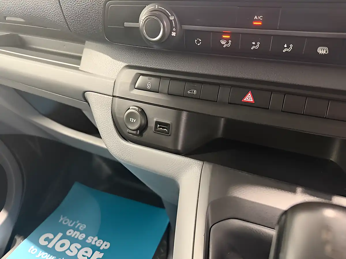 Used 2019 Peugeot Expert Professional Standard Bianca White - Interior and Exterior details 20