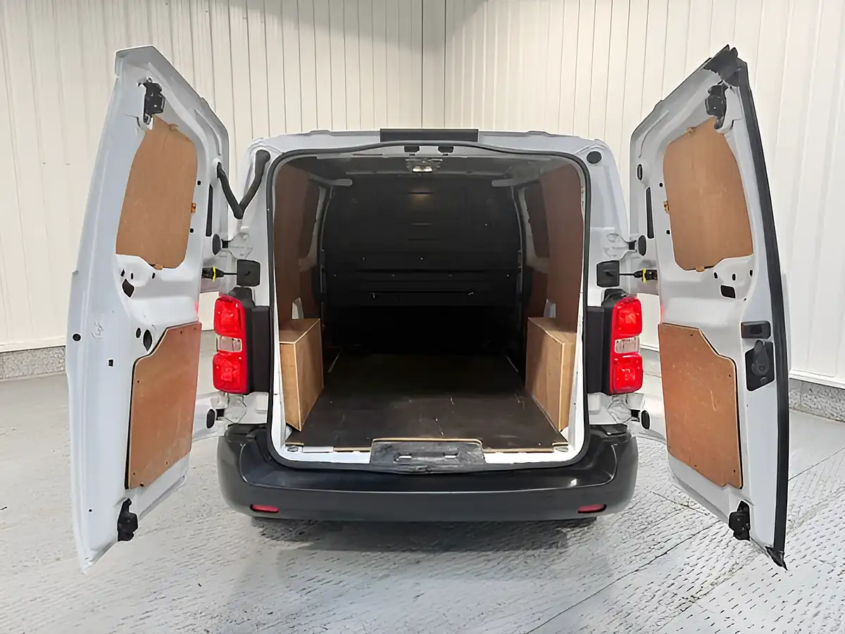 Used 2019 Peugeot Expert Professional Standard Bianca White - Interior and Exterior details 7