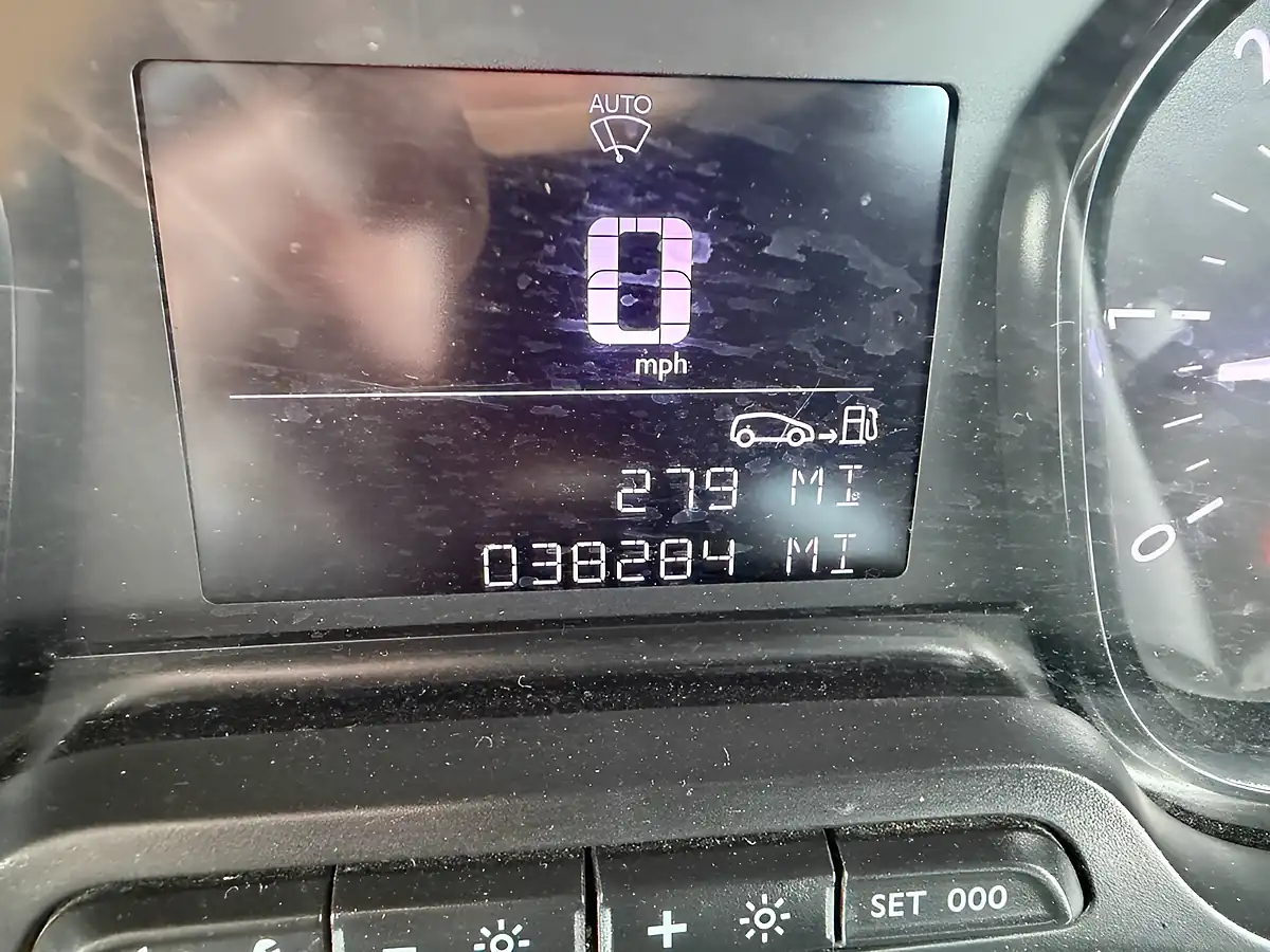 Used 2019 Peugeot Expert Professional Standard Grey - Interior and Exterior details 20