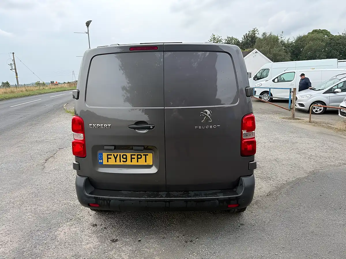 Used 2019 Peugeot Expert Professional Standard Grey - Interior and Exterior details 5