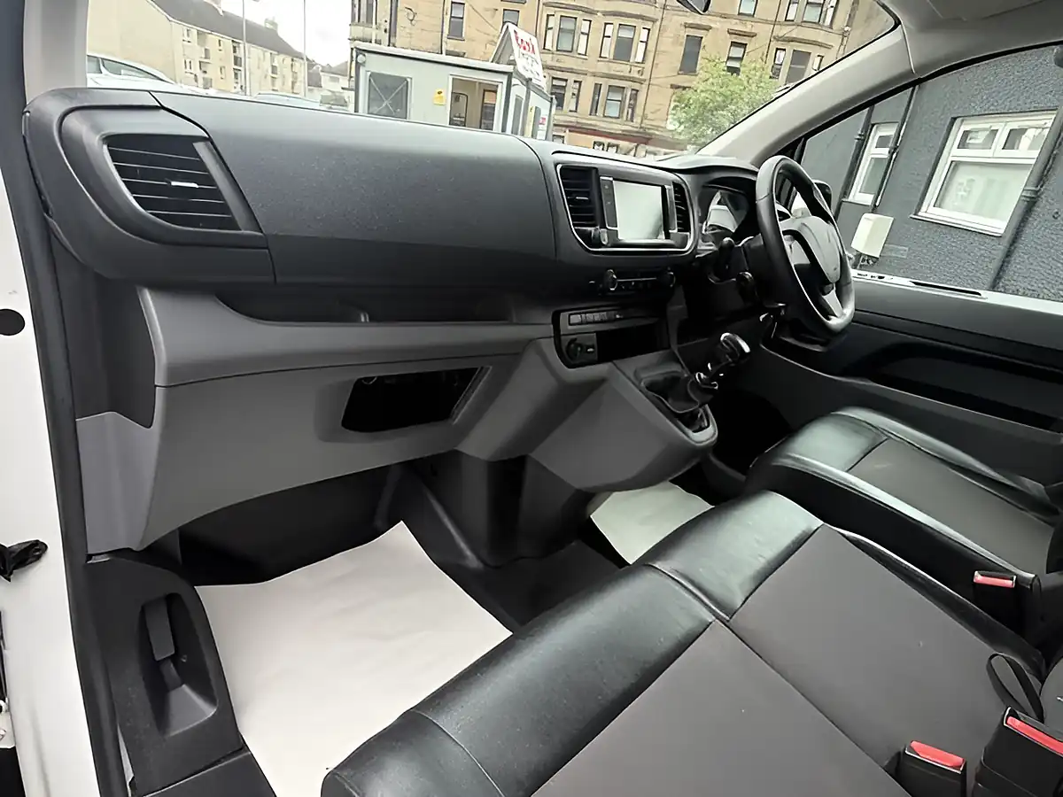 Used 2019 Peugeot Expert Professional Standard White - Interior and Exterior details 10