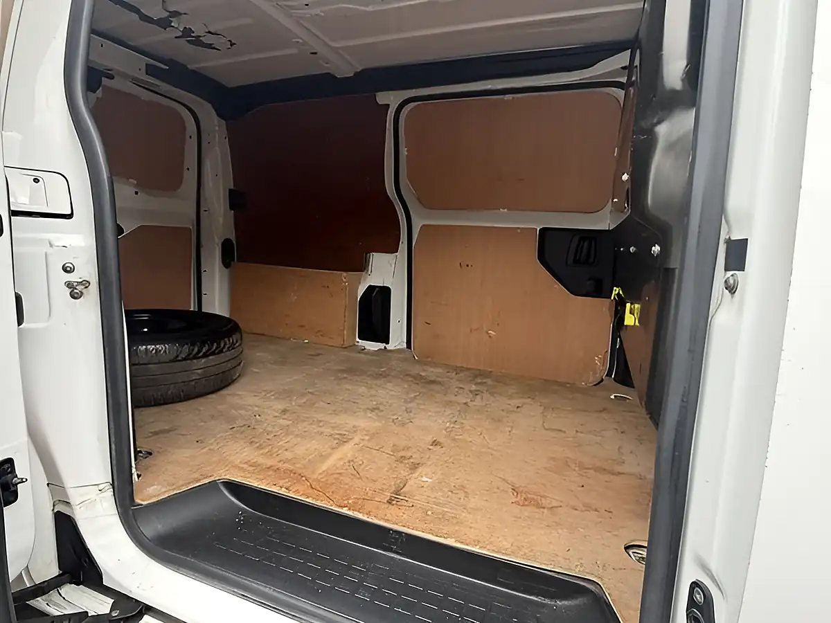 Used 2019 Peugeot Expert Professional Standard White - Interior and Exterior details 13