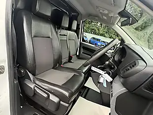 Used 2019 Peugeot Expert Professional Standard White - Interior and Exterior details 17