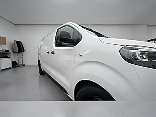 Used 2019 Peugeot Expert Professional Standard White - Interior and Exterior details 6