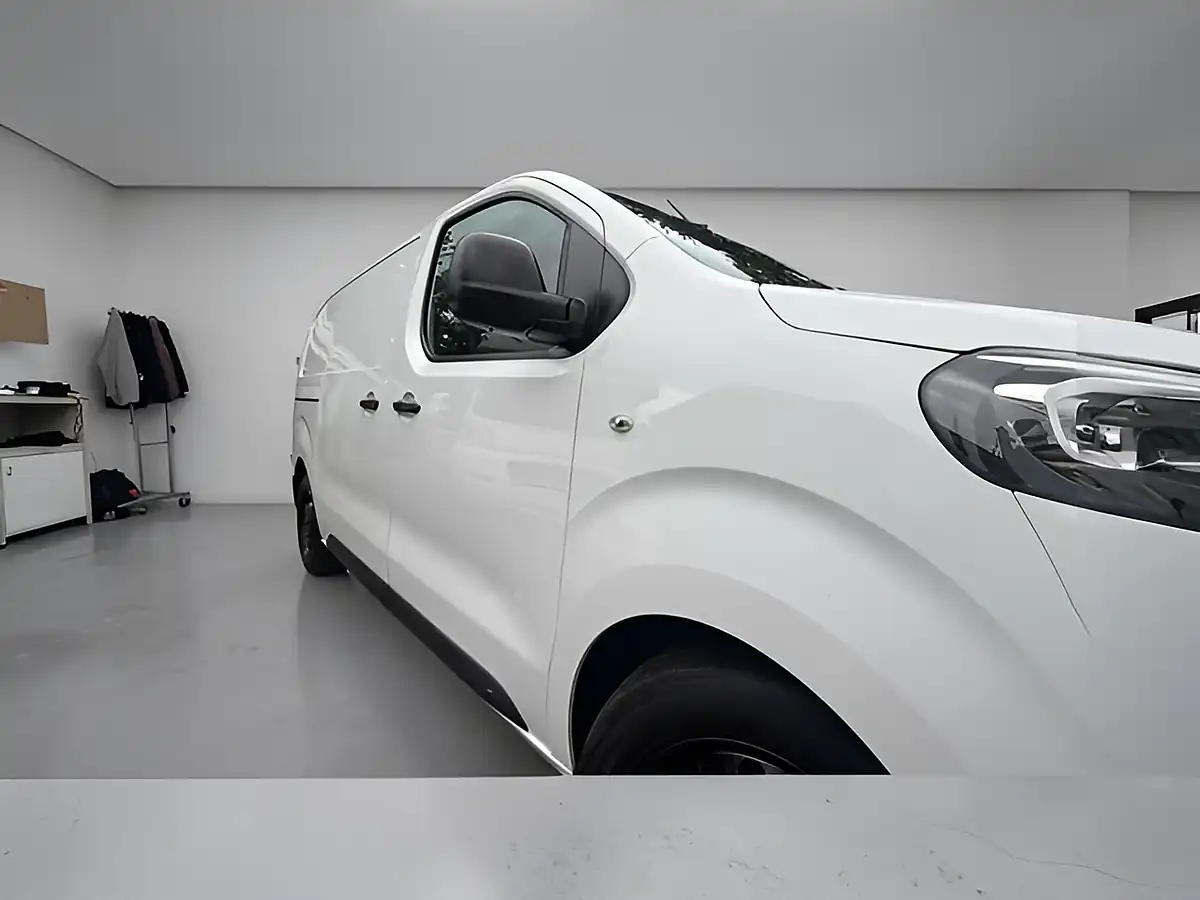 Used 2019 Peugeot Expert Professional Standard White - Interior and Exterior details 6