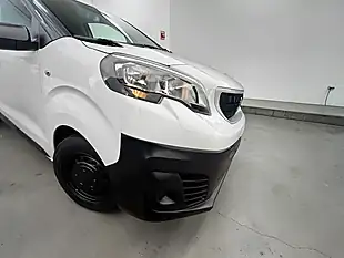 Used 2019 Peugeot Expert Professional Standard White - Interior and Exterior details 7