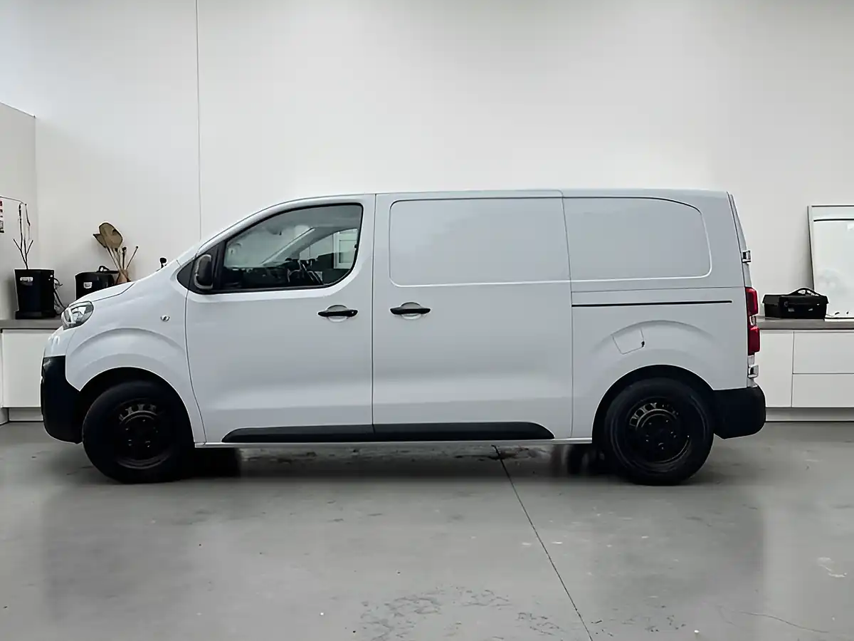 Used 2019 Peugeot Expert Professional Standard White - Interior and Exterior details 8