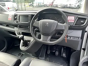 Used 2019 Peugeot Expert Professional White - Interior and Exterior details 4