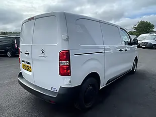 Used 2019 Peugeot Expert Professional White - Interior and Exterior details 7