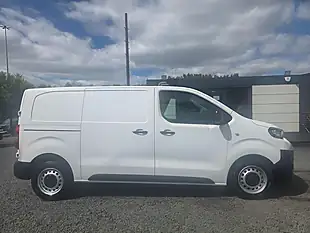 Used 2019 Peugeot Expert S Standard Panel Van Mwb White - Interior and Exterior details 3