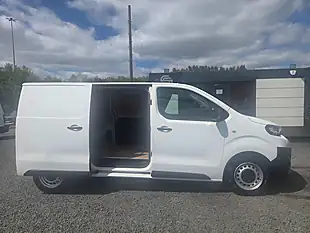 Used 2019 Peugeot Expert S Standard Panel Van Mwb White - Interior and Exterior details 4