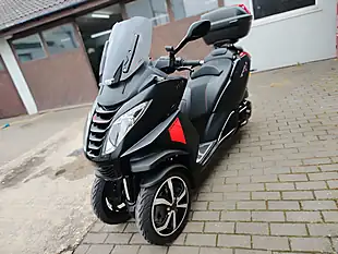 Used 2019 Peugeot Metropolis 400 Rxr Black - Interior and Exterior details 3