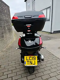 Used 2019 Peugeot Metropolis 400 Rxr Black - Interior and Exterior details 6
