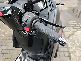 Used 2019 Peugeot Metropolis 400 Rxr Black - Interior and Exterior details 9