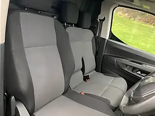 Used 2019 Peugeot Partner Grip Standard Panel Van Swb Blue - Interior and Exterior details 14