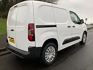Used 2019 Peugeot Partner Grip Standard Panel Van Swb Blue - Interior and Exterior details 2