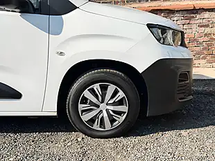 Used 2019 Peugeot Partner Professional L1 Blue White - Interior and Exterior details 18