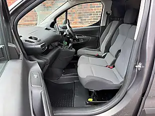 Used 2019 Peugeot Partner Professional L1 Grey - Interior and Exterior details 9