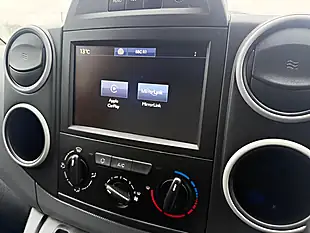 Used 2019 Peugeot Partner Professional L1 White - Interior and Exterior details 17