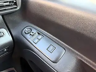Used 2019 Peugeot Partner Professional L1 White - Interior and Exterior details 15