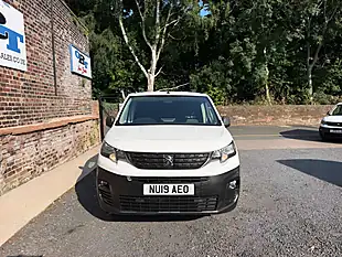Used 2019 Peugeot Partner Professional L1 White - Interior and Exterior details 20
